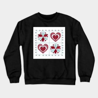 Winter Design Nordic Scandinavian Heart & Star Pattern Snowflake Design Quilt Crewneck Sweatshirt